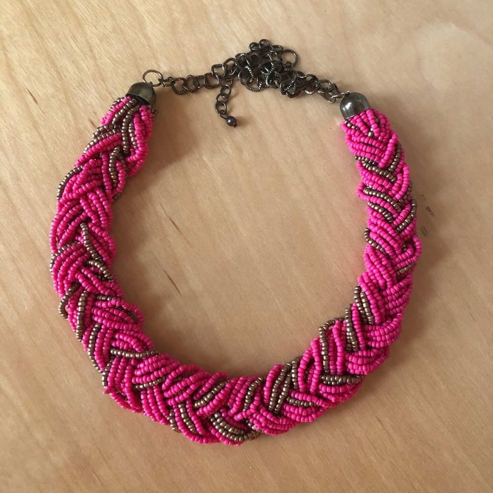 Beaded pink necklace